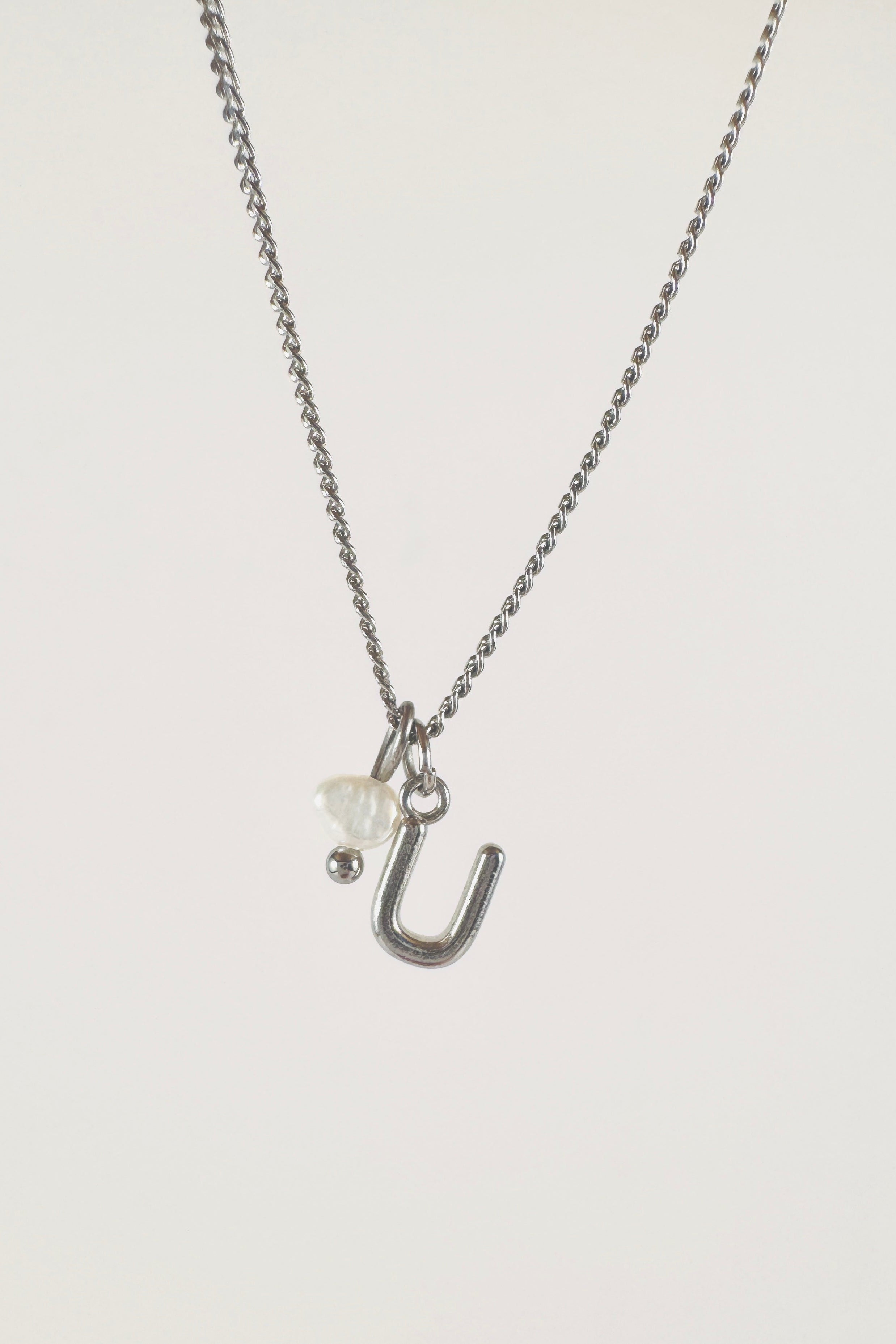 INITIAL LETTER NECKLACE - PERSONALIZED GIFT