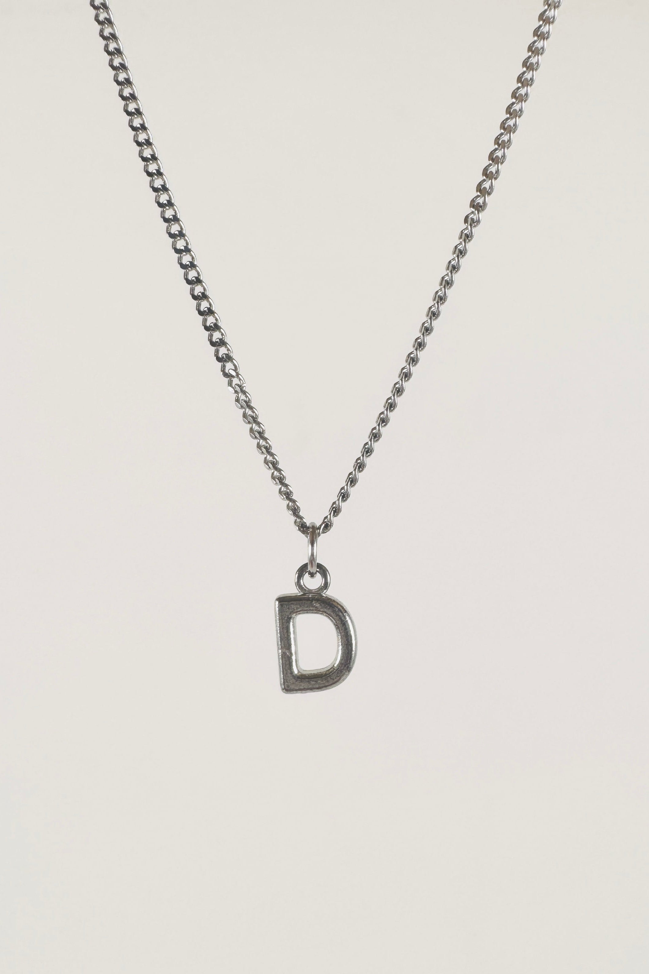 INITIAL LETTER NECKLACE - PERSONALIZED GIFT