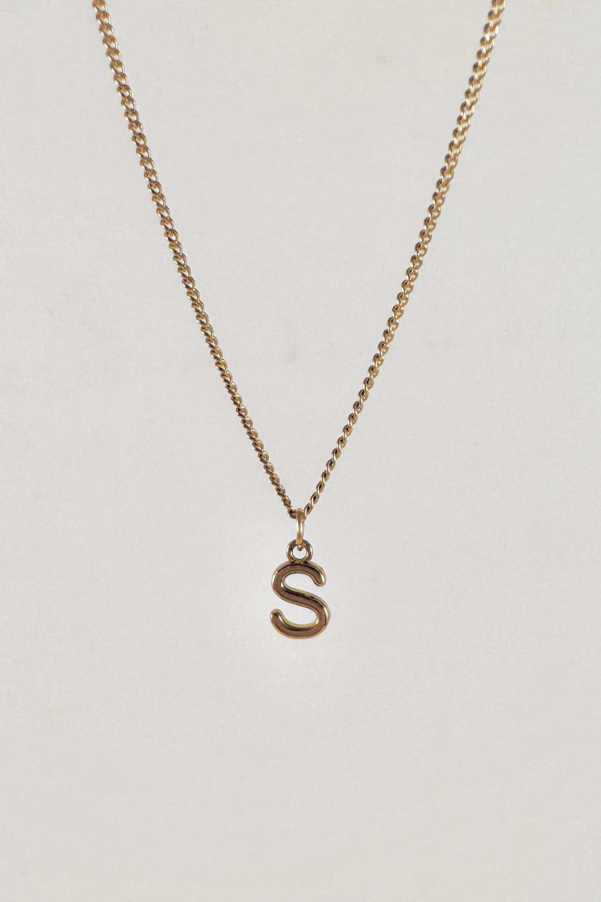 INITIAL LETTER NECKLACE - PERSONALIZED GIFT