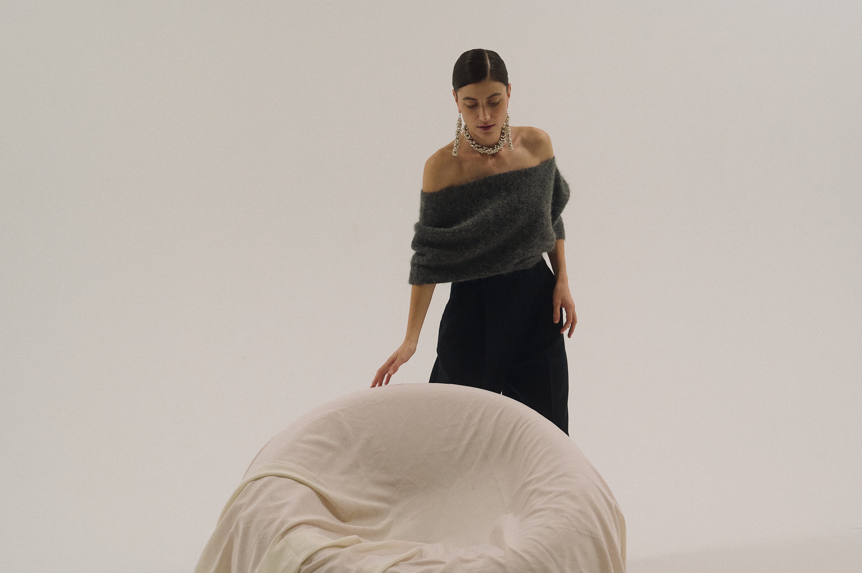 MASSIVE NATURAL PEARL CHOKER