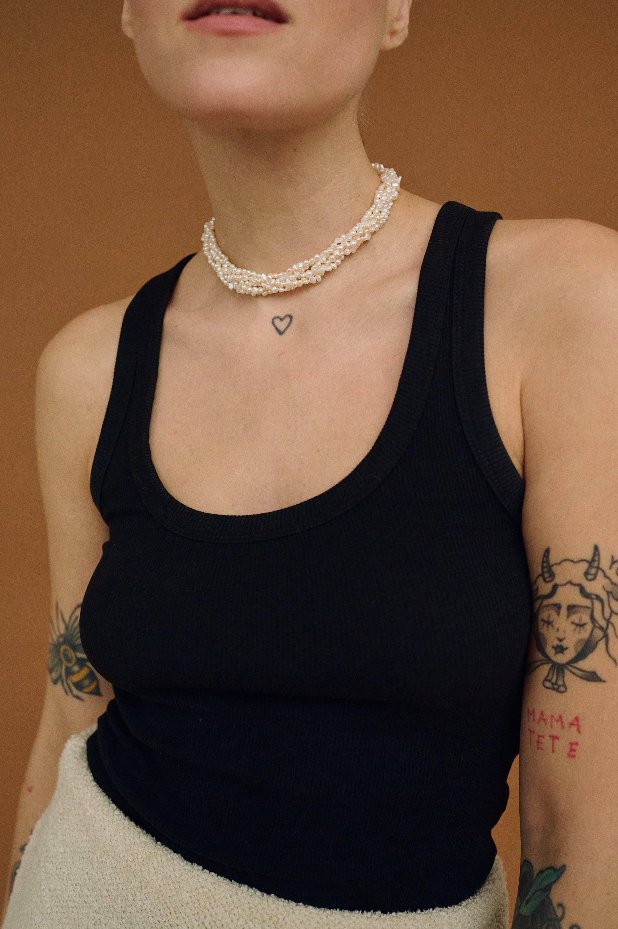 MULTI STRAND PEARL NECKLACE