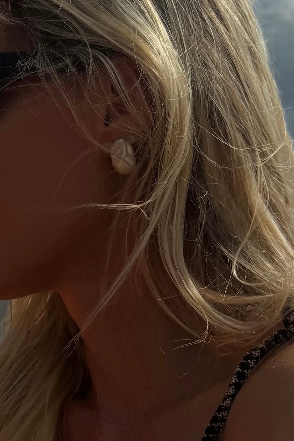 BAROQUE PEARL STUD EARRINGS