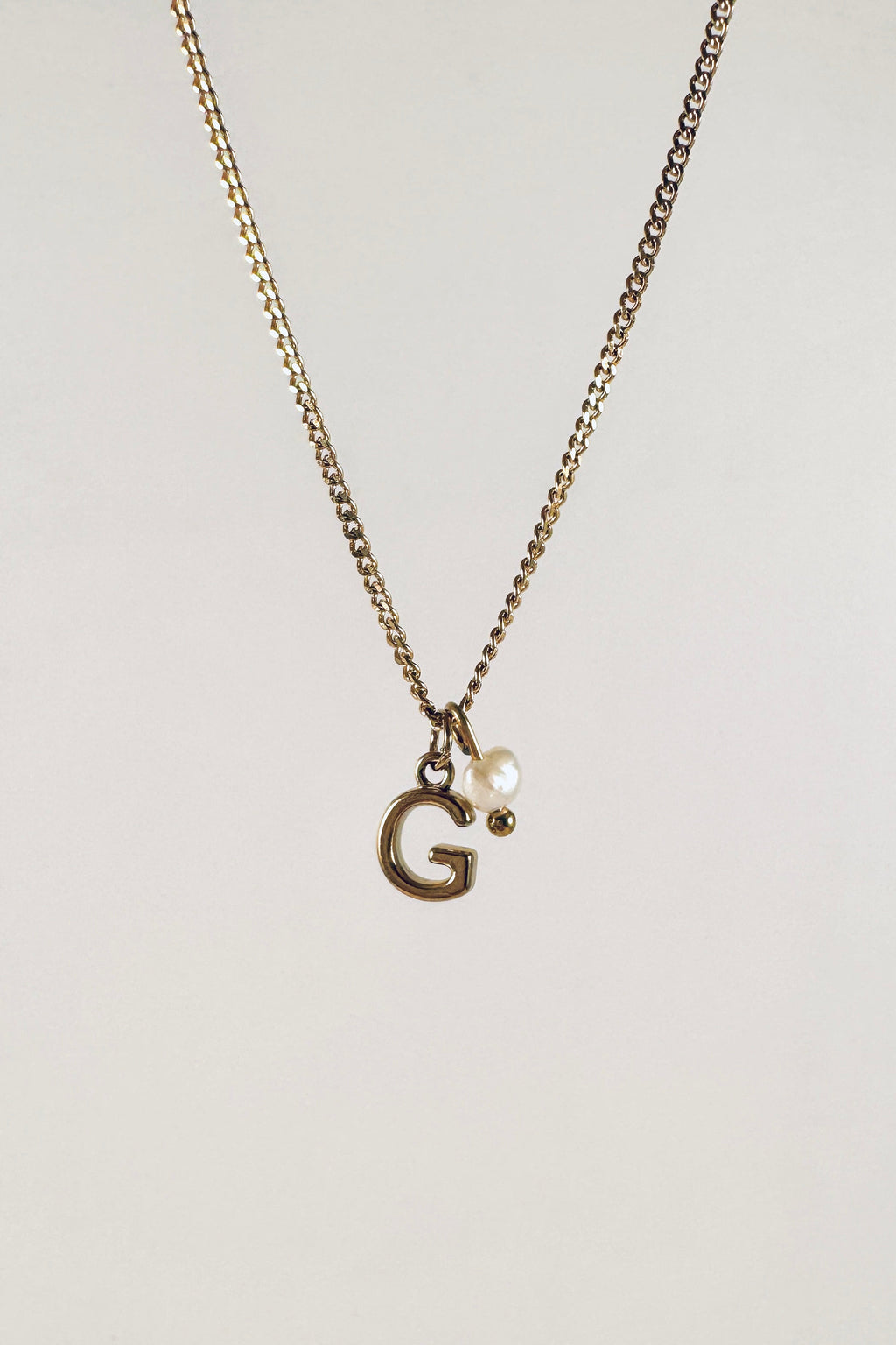 INITIAL LETTER NECKLACE - PERSONALIZED GIFT
