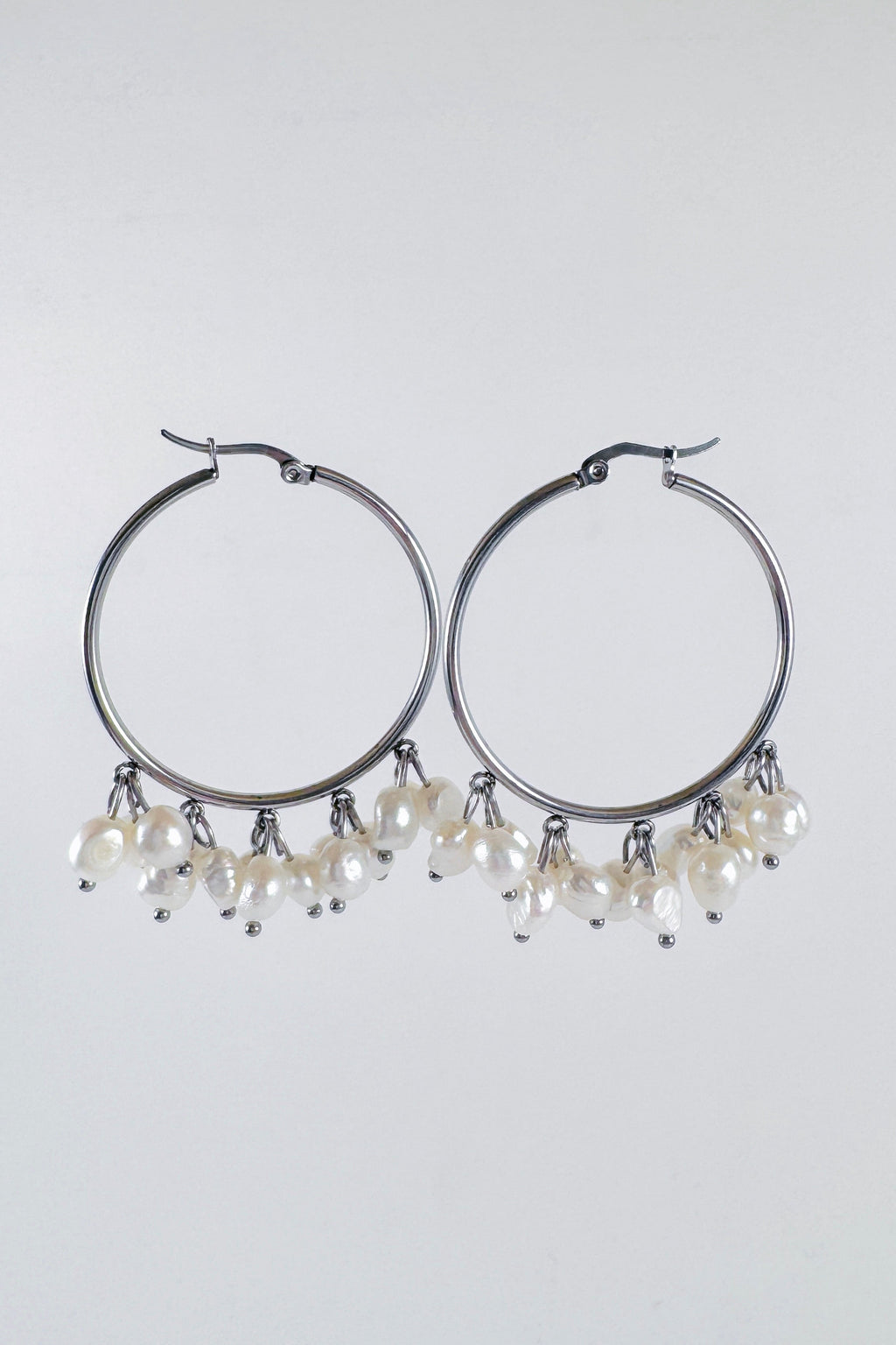 Silver baroque pearl hoop earrings – handcrafted freshwater pearl jewelry.