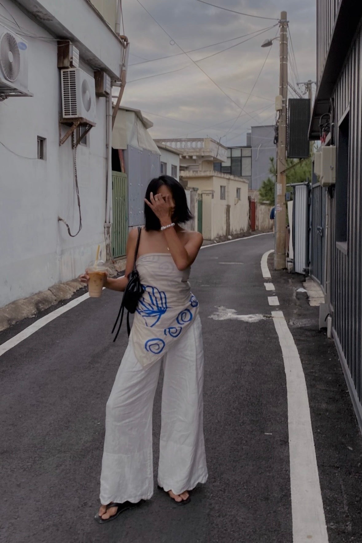 LARGE BAROQUE PEARL BRACELET